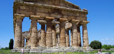 Visiting the Ancient Greek Temples of Paestum , Italy : Diary of a Gen-X  Traveler