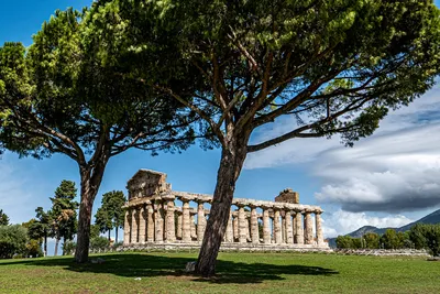 Paestum, Italy. : r/pics