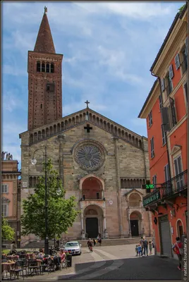 Четыре церкви Пьяченцы, Италия