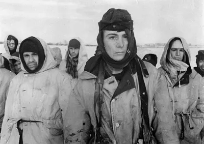 Пленные немцы в советском плену зимой под Москвой — военное фото
