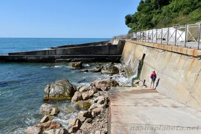 Пляжи Алупки - правдивое описание и отзывы 2024, много фото