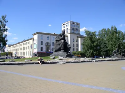Площадь якуба коласа Минск фото