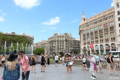 Водопады Национального дворца и площадь Испании. Барселона, Каталония,  Испания. Stock Photo | Adobe Stock