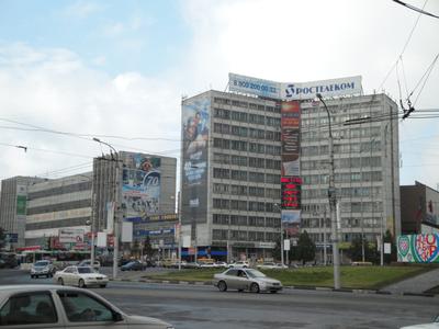 В Новосибирске в 2024 году власти планируют благоустроить площадь Калинина  | НДН.Инфо
