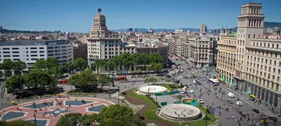 Площадь Каталонии. Площади Испании (Барселоны) | spain.info