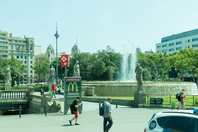 Площадь Каталонии / PhotoXPress