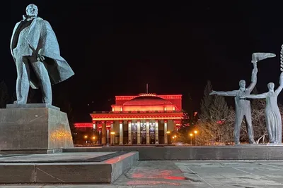 Новосибирск: Площадь Ленина 3
