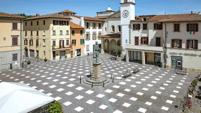 Самые красивые площади Италии: 5 мест, которые привлекают толпы туристов