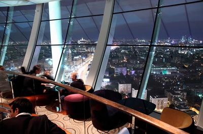 Смотровая площадка Москва-Сити: панорама 360 градусов с крыши небоскреба  «Око»