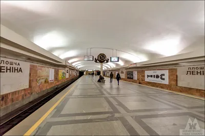 Файл:Plošča Pieramohi (Minsk Metro station) 2020 29.jpg — Википедия
