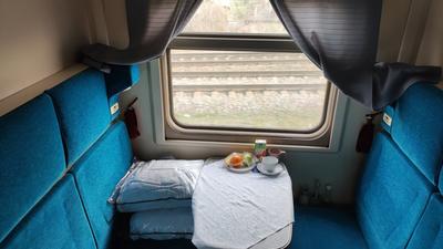 Обзор вагона СВ поезд 102 Адлер - Москва - YouTube