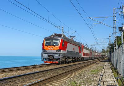 Поезд 🚝 Москва – Адлер (Сочи): цена билета в 2024 году, купить билеты,  маршрут следования, время в пути, отзывы