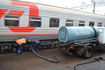 На поезде 290 \" Екатеринбург-Анапа \" от Уфы до Ртищево. Долгая стоянка в  Самаре.