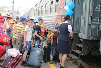 На поезде 290 \" Екатеринбург-Анапа \" от Уфы до Ртищево. Долгая стоянка в  Самаре.