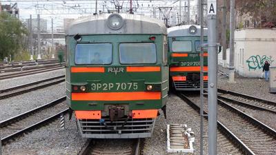 Два поезда столкнулись лоб в лоб в Ульяновской области - 22 ноября 2023 -  НГС24.ру