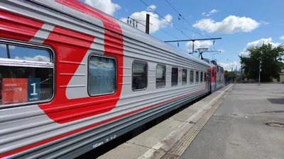 Поезд Москва-Ейск, вагон старый, плацкарт 3700р, купе 7000р. Ехали 32 часа  без горячей еды | Путешествуем всей семьей | Дзен