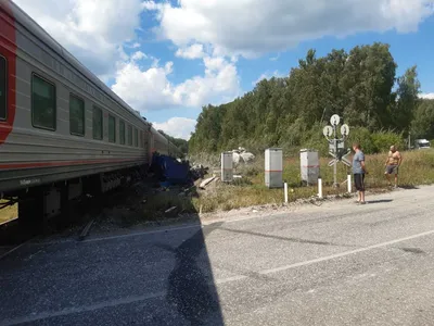 Поезд Ейск — Москва совершил незапланированную остановку на станции МЖД
