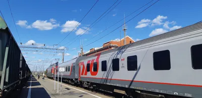 Файл:Moscow Kazansky Station TVZ doubledecker train 08-2016 img2.jpg —  Википедия