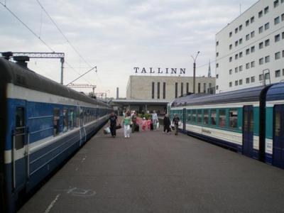 Поезд Москва-Таллин столкнулся с автоцистерной - РИА Новости, 06.06.2008