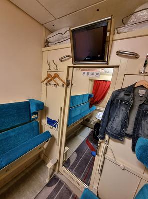 Спальный вагон (СВ), поезд 006ЭА \"Океан\" Хабаровск-Владивосток