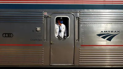 В США при сходе пассажирского поезда с рельсов погибли три человека - РИА  Новости, 26.09.2021
