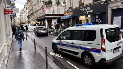 Новости мира: в Париже действует строжайший в мире комендантский час