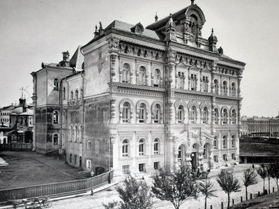 Интерфакс-Недвижимость / \"Единый заказчик\" дореставрирует Политехнический  музей в Москве в 2025 году