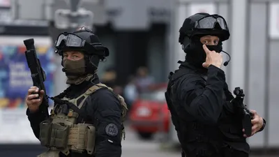 Полиция Франции фото фотографии