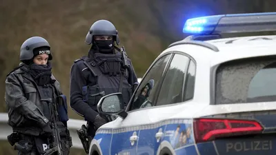 Немцы требуют увеличить число полицейских на улицах» – Коммерсантъ FM –  Коммерсантъ
