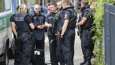 Как полиция в Германии борется с пьяными за рулем - YouTube