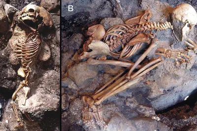 На вилле в Помпеях нашли останки двух человек. Они пытались спрятаться в  подземном портике