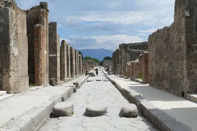 Помпеи - обнаружены новые комнаты и артефакты