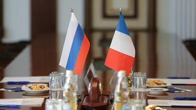 В посольстве Франции в Москве получили посылку с костями, посылка с костями  в посольстве Франции, кто прислал посылку с костями в посольство Франции,  странная посылка в посольство Франции 6 июня 2022 -