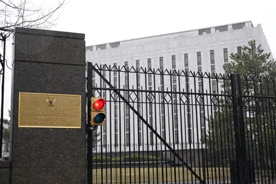 Посольство США в Польше — Википедия