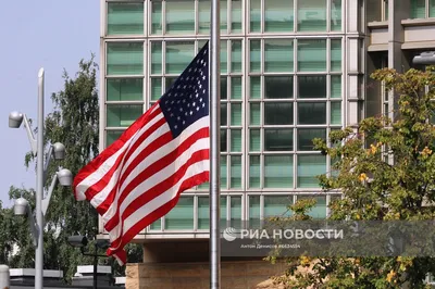 Посольство США в Москве объявило о прекращении выдачи виз - BBC News  Русская служба