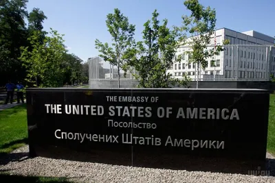 Посольство США в Украине окружила Нацгвардия (фото) | Шарий.net