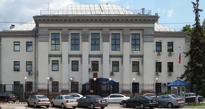 В Москве напали на украинское посольство - Korrespondent.net