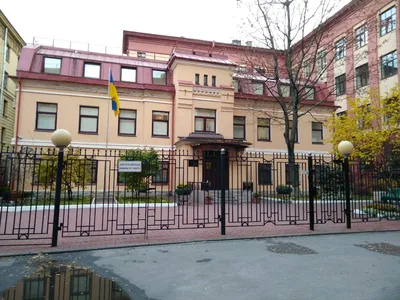Россия расторгла договор аренды с посольством Украины — РБК