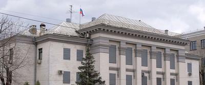 Россия расторгла договор аренды здания посольства Украины в Москве
