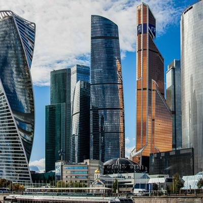 Козловский желал, чтобы на Москва-Сити сбросили бомбы – пожар в многоэтажке  | OBOZ.UA