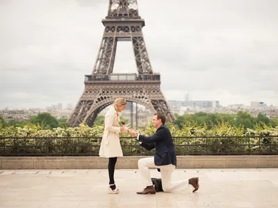 Романтическое предложение в Париже 2022. Милые, Нежные