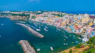 Most Instagrammable Spots in Procida, Italy (With Maps!) — Journey to 1000  Cities
