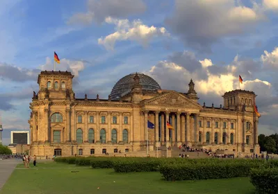 Здание Рейхстага: полная история и обзор германского бундестага