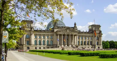 здание рейхстага в берлине : немецкий парламент Редакционное Стоковое Фото  - изображение насчитывающей парламент, фасад: 219341658