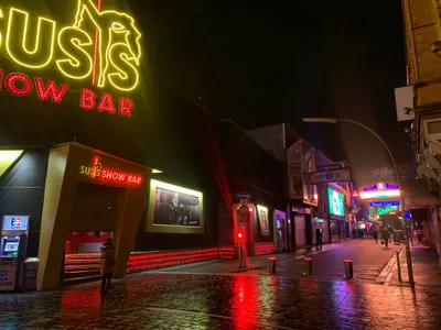 РЕПЕРБАН - улица красных фонарей в Гамбурге . 🇩🇪Первый раз в Sexshop -  YouTube