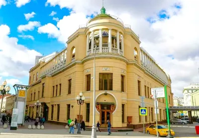 Культовый ресторан «Прага» на Новом Арбате переоборудуют под магазины и  апартаменты - KP.RU