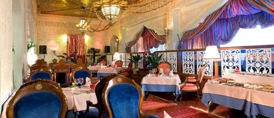 Узбекистан — ресторан с банкетным залом по адресу: Москва, ЦАО, ул.  Неглинная, 29, стр.5