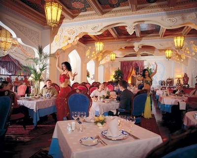 Узбекистан — ресторан с банкетным залом по адресу: Москва, ЦАО, ул.  Неглинная, 29, стр.5
