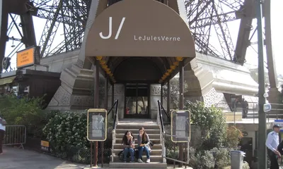 Ресторан Башня Эйфеля 58, Париж