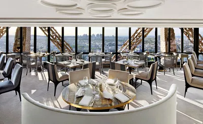 Бронирование столика в ресторане Jules Verne на Эйфелевой Башне (Avenue  Gustave Eiffel and Charles Floquet 75007) — экскурсия по Франции от Амиго-С